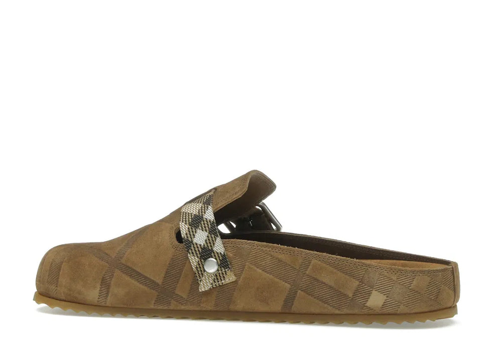 Burberry Urchin Clogs Jute (Women's)