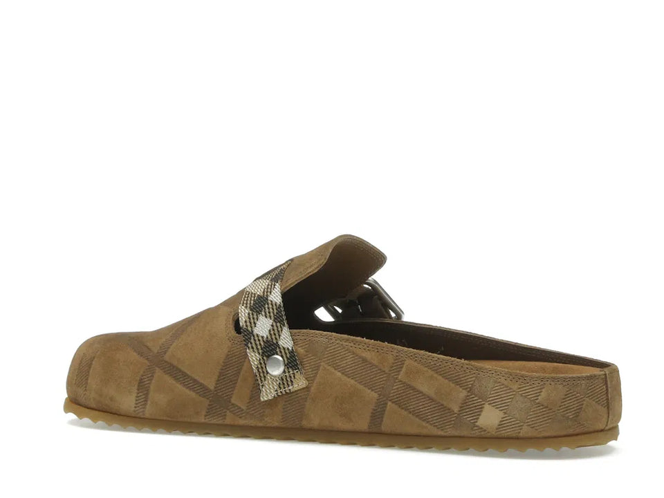 Burberry Urchin Clogs Jute (Women's)