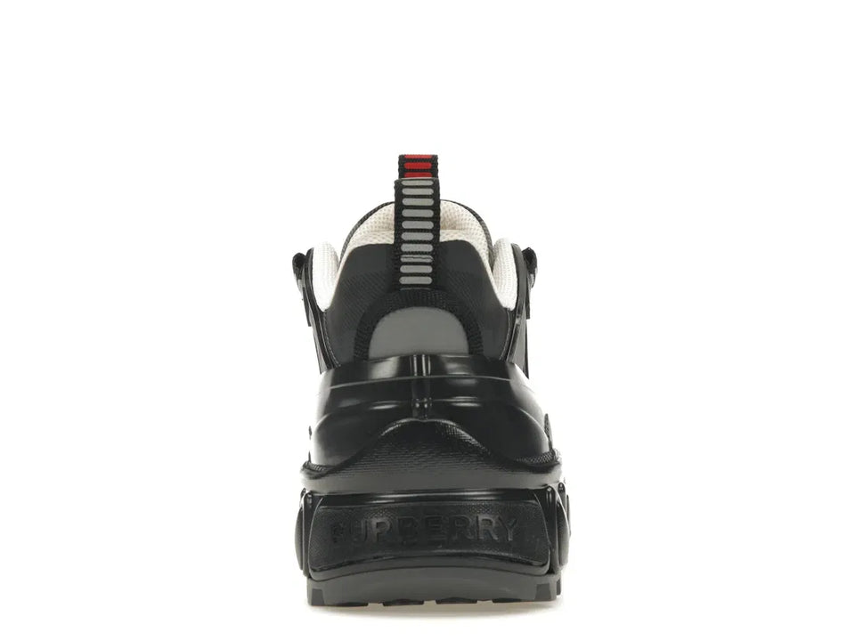 Burberry Check Arthur Black