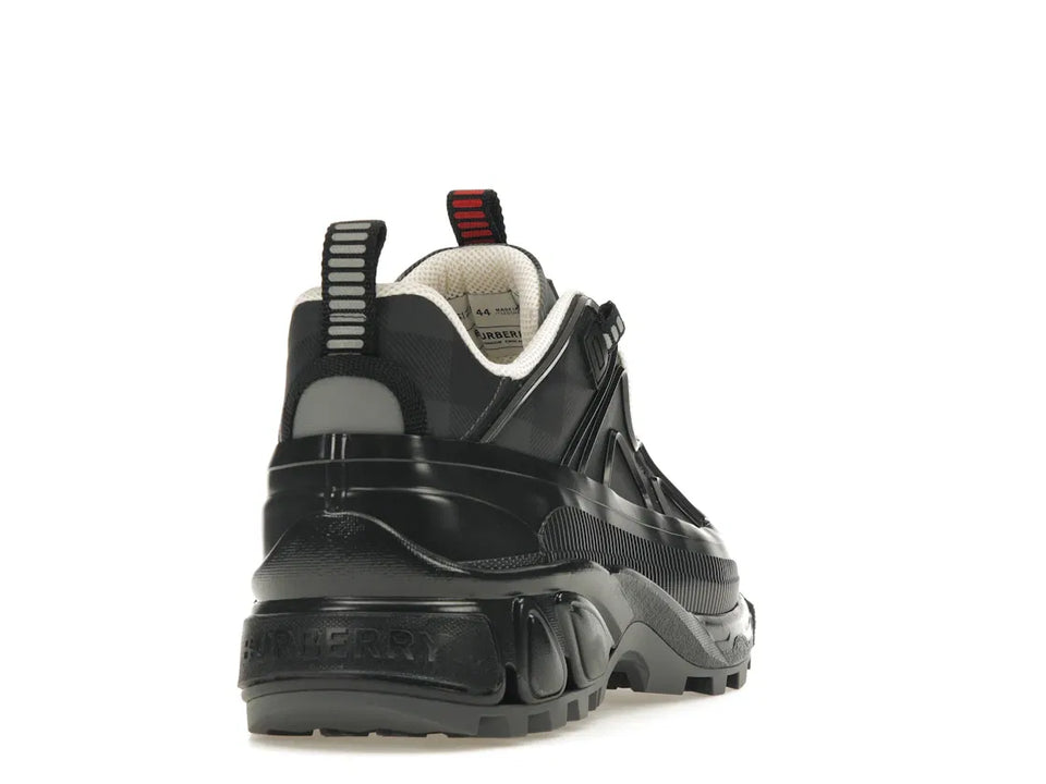 Burberry Check Arthur Black