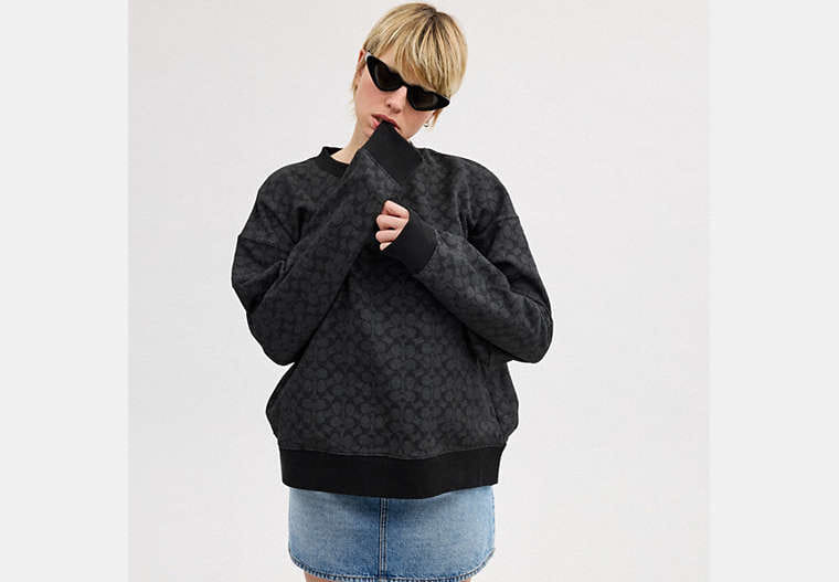 Essential Signature Crewneck