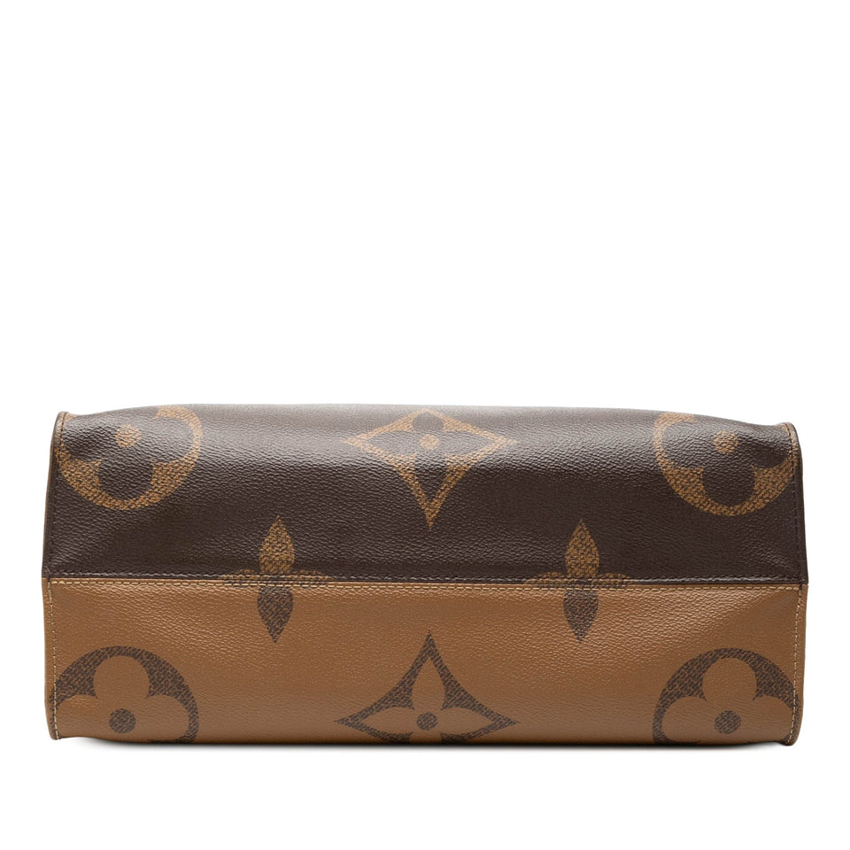 Louis Vuitton Monogram Reverse Giant OnTheGo MM