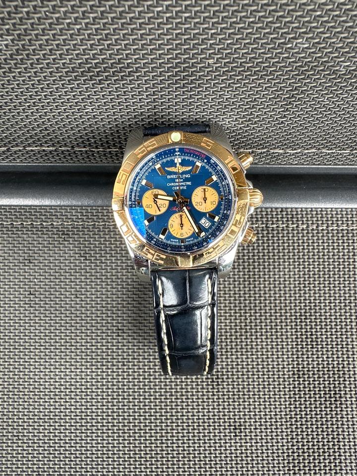 Breitling Chronomat 44 Curea piele crocodil fără urme de uzură acte originale cu