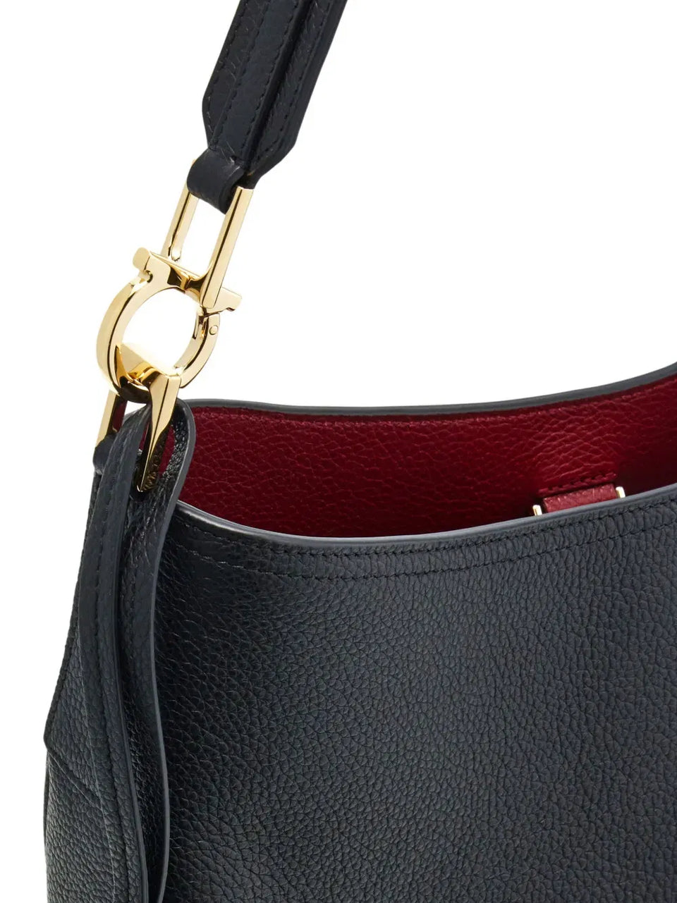 North-South leather shoulder bag