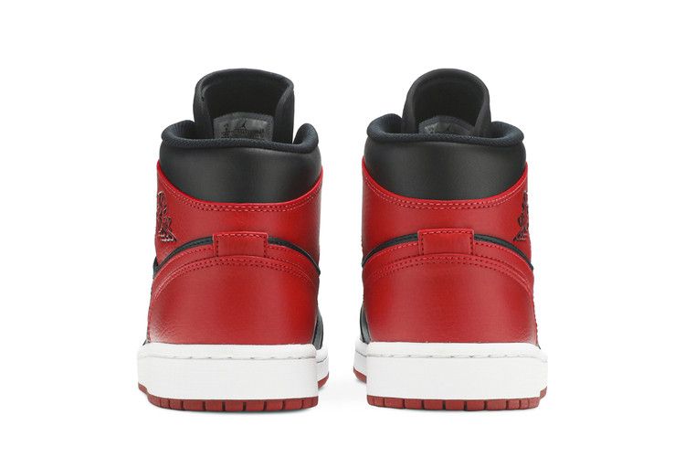 Air Jordan 1 Mid Banned