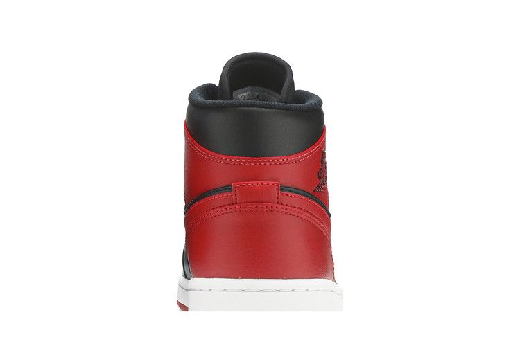 Air Jordan 1 Mid Banned