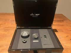Omega Seamaster Diver 300 MJames Bond 007 Platin 50 Stück