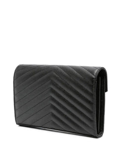 Envelope chain crossbody bag