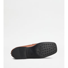 Tods Loafers In Leather Brown Womens