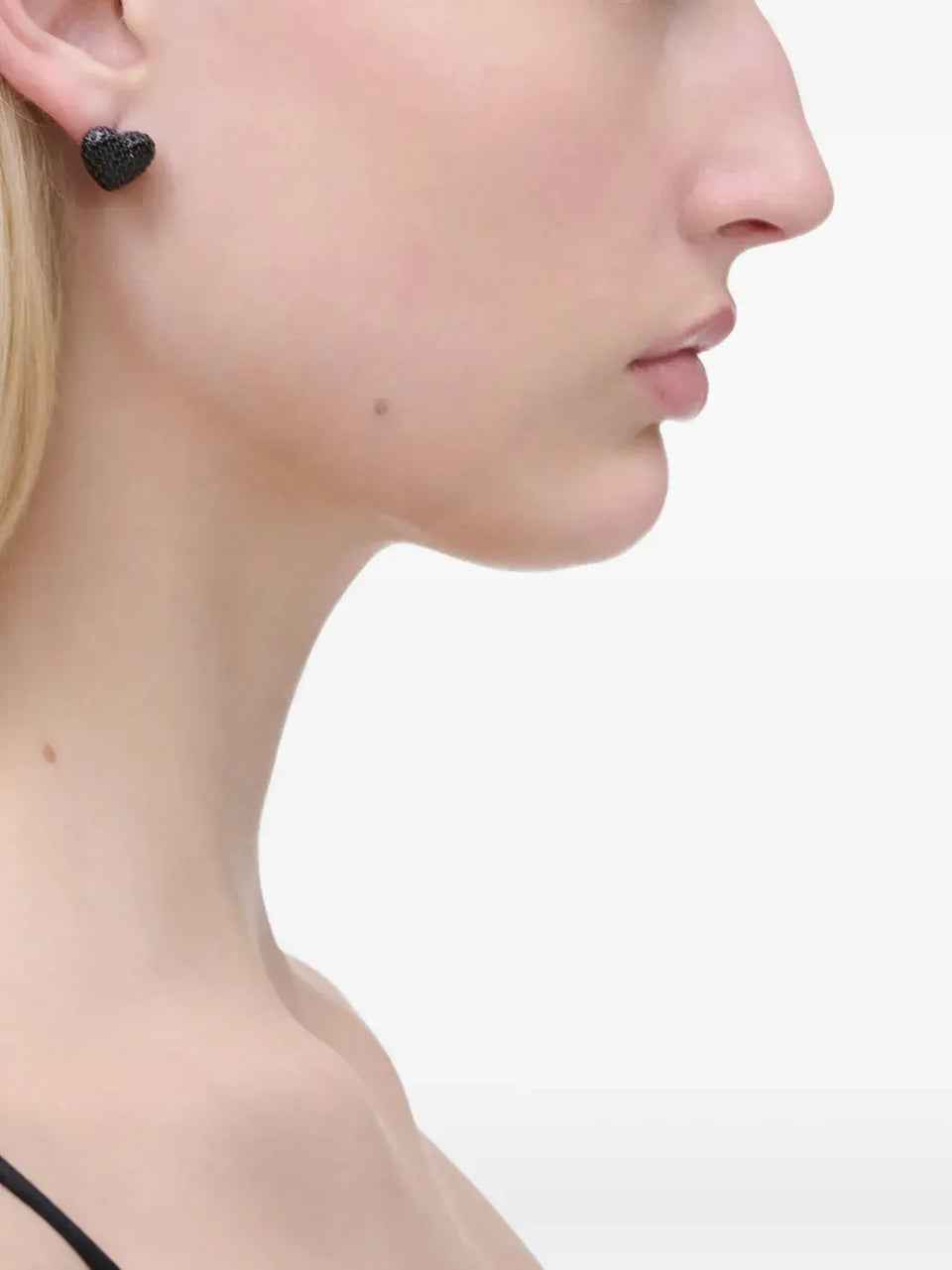 The Pavé Balloon Heart earrings