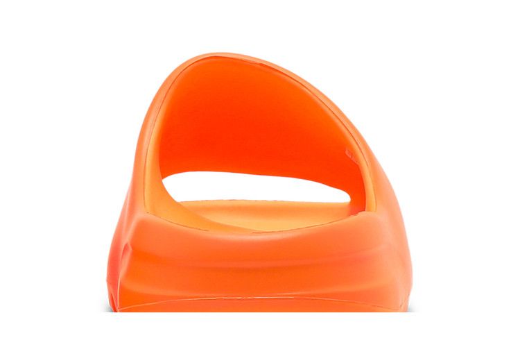 Yeezy Slide Enflame Orange