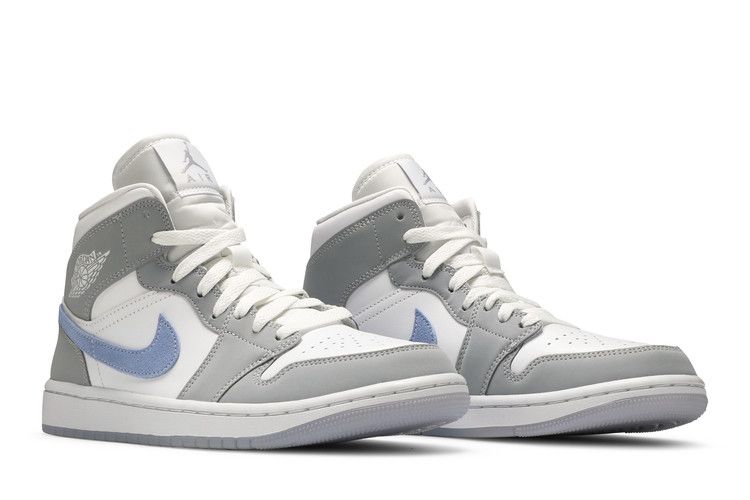 Wmns Air Jordan 1 Mid Wolf Grey Aluminum