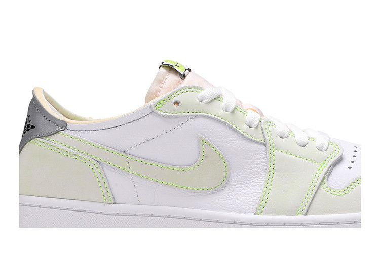 Air Jordan 1 Low OG Ghost Green