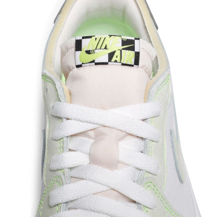 Air Jordan 1 Low OG Ghost Green