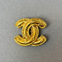 RC513 - CHANEL Vintage CC Logo Gold Brooch