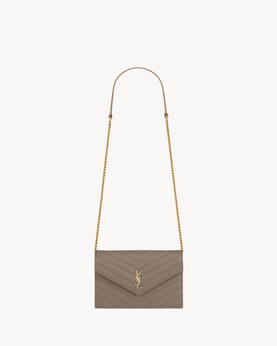 CASSANDRE Envelope Chain Wallet in Grain De Poudre leather
