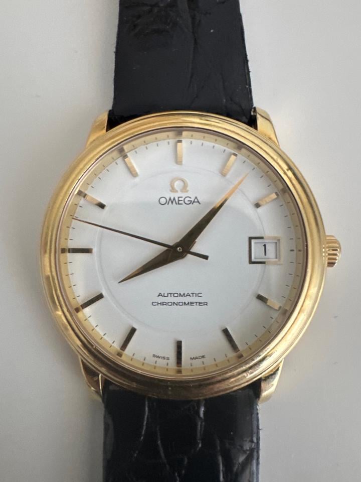 Omega De Ville Prestige Chronometer Vendo questo elegante Omega De Ville Automatic Chronometer c