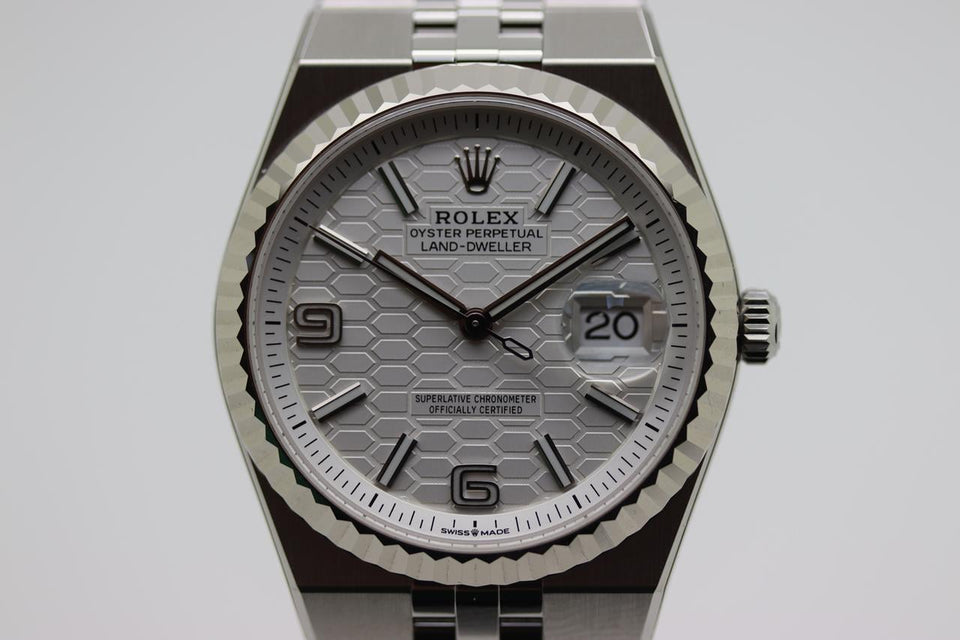 Rolex | Land-Dweller | 127234 | White gold | 36 mm | Steel | White | Automatic