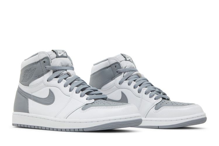 Air Jordan 1 High OG Stealth
