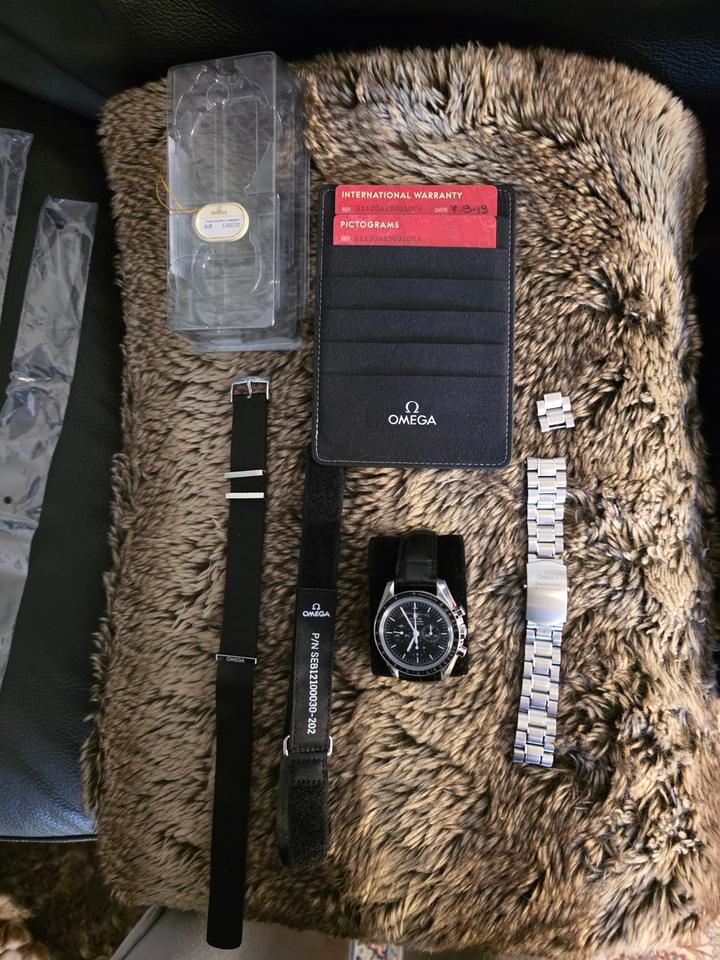Omega Speedmaster Professional Moonwatch Fullset neu mit 4 ( Armbändern