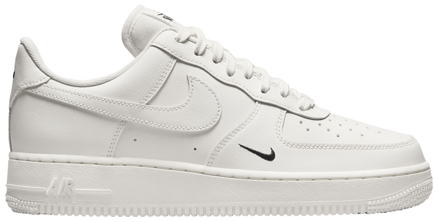 Nike Wmns Air Force 1 '07 Essential 'Sail Black'