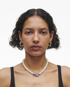 Marc Jacobs Marc Jacobs The Marc Jacobs Balloon Pearl Necklace White/Silver White/silver