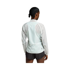 On Zero Jacket Undyed-White