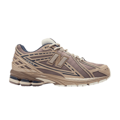 New Balance 1906R Earth Shadow Flat Taupe
