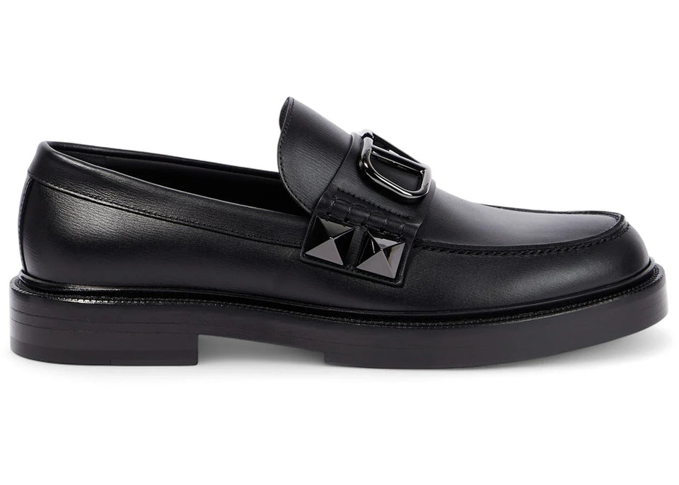 Valentino Garavani Stud Sign Loafers Black