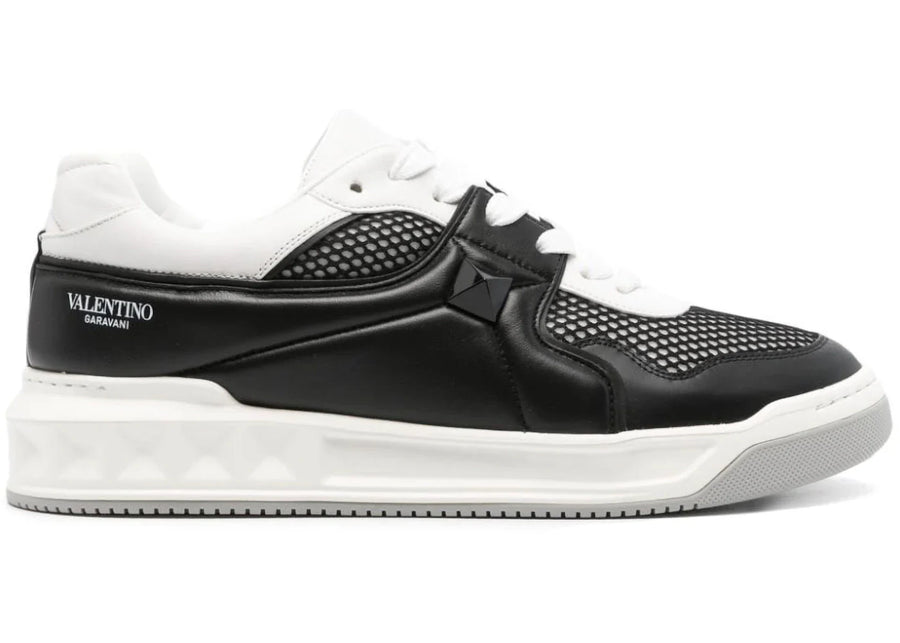 Valentino One Stud Low-Top Black White