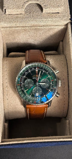 Breitling Navitimer