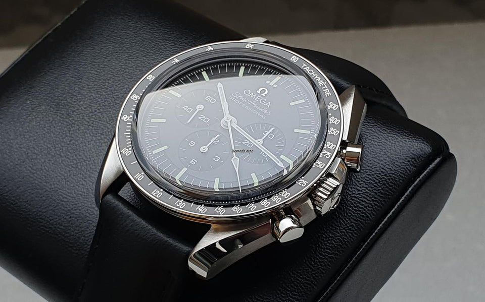 Omega Speedmaster Professional Moonwatchfull set | from 2026