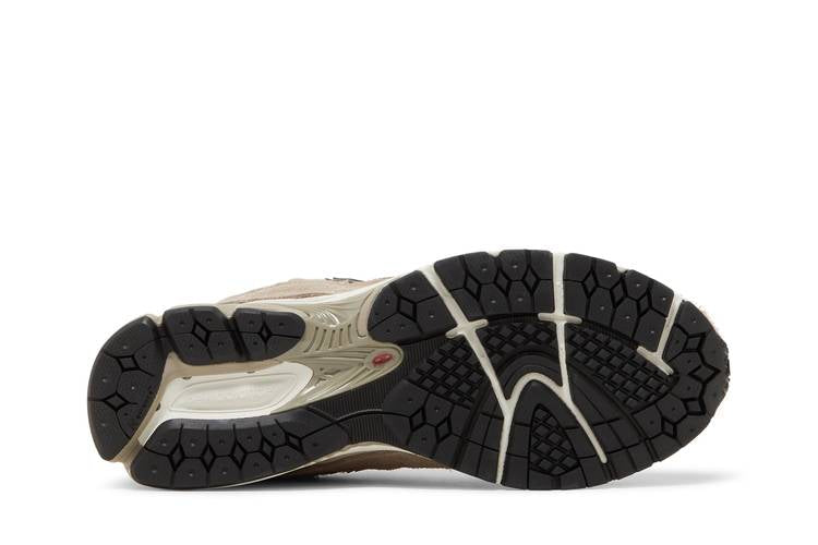 New Balance 2002R Protection Pack - Driftwood