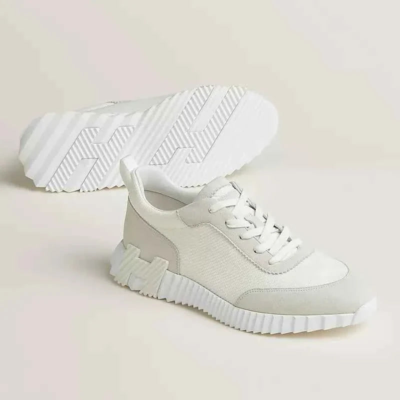 Bouncing sneaker