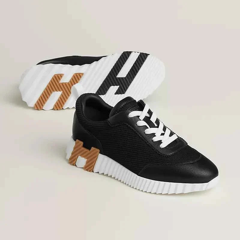Bouncing sneaker