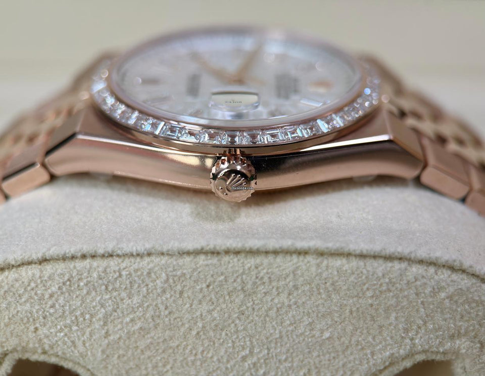 Rolex | Land-Dweller | 127285TBR | Rose gold | 36 mm | Rose gold | White | Automatic