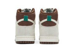 Dunk High Light Chocolate