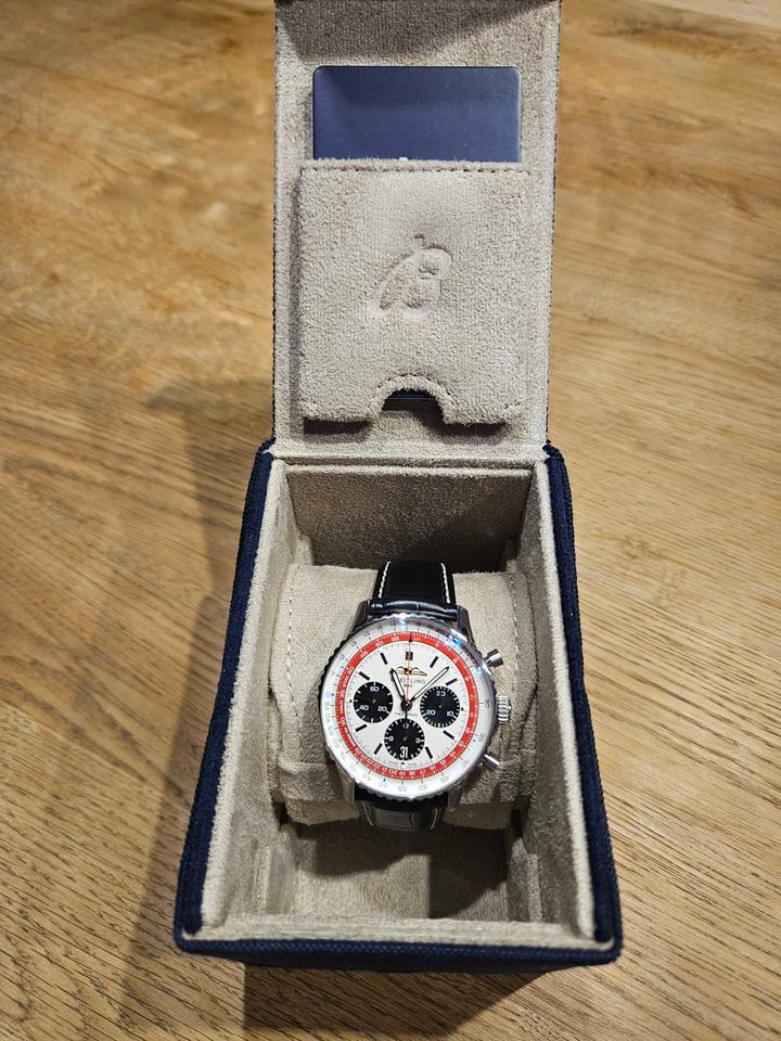 Breitling Navitimer 1 B01 Chronograph Limited Edition One of 747 – Hochzeit getragen Full Set