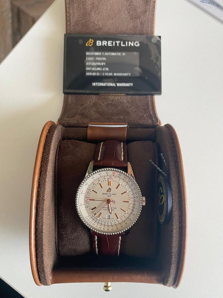 Breitling Navitimer