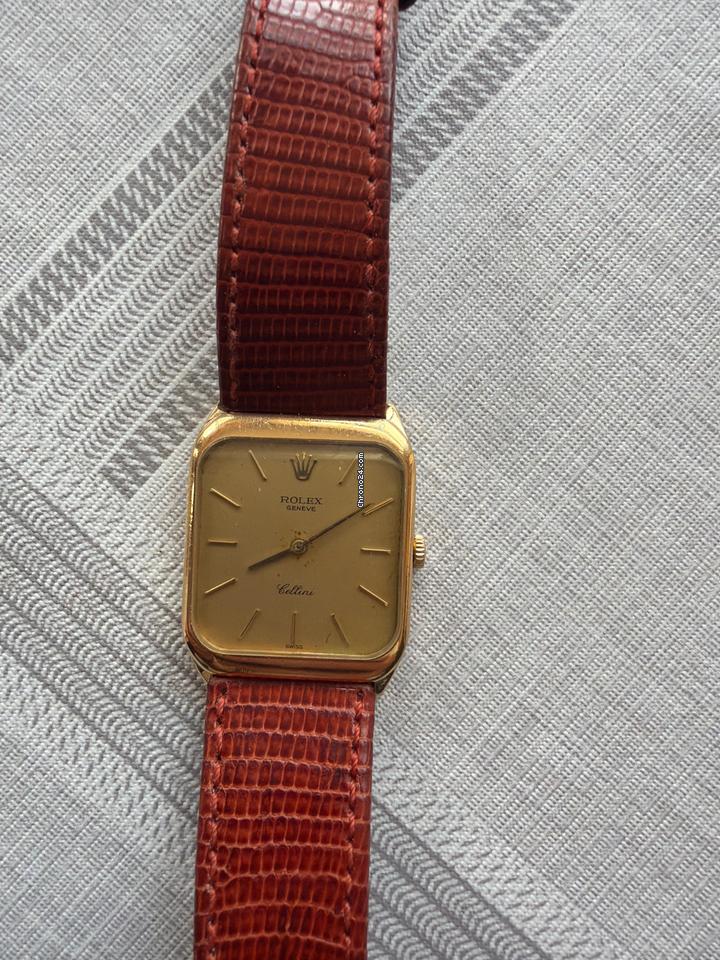 Rolex | Cellini | 3807 | Yellow gold | 26 mm | Leather | Grey | Manual winding