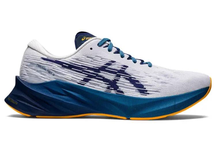 Asics Novablast 3 White/Deep Ocean