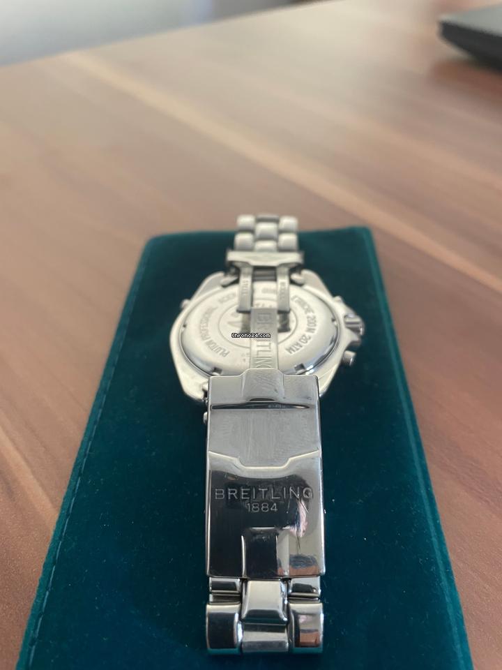 Breitling Navitimer