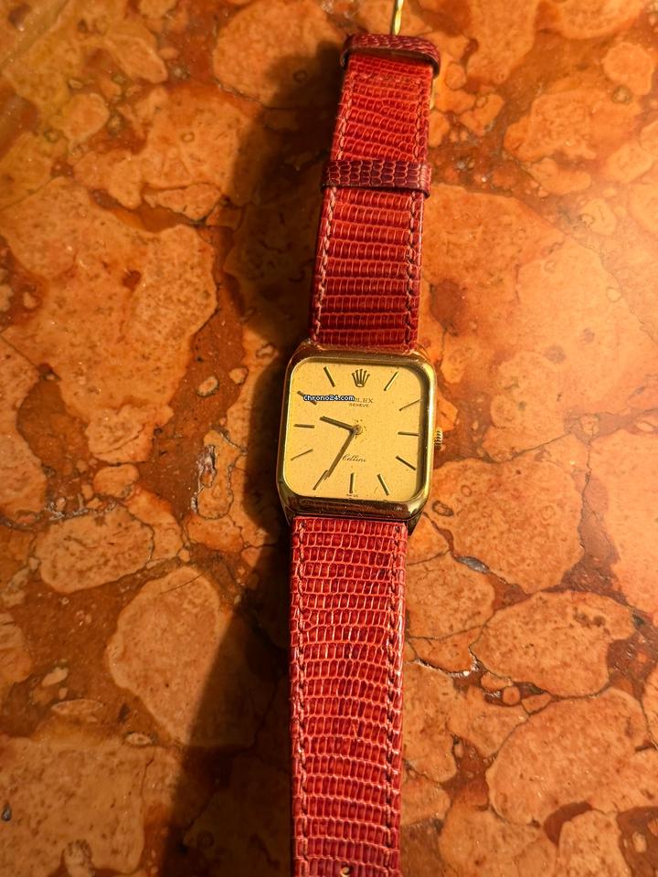 Rolex | Cellini | 3807 | Yellow gold | 26 mm | Leather | Grey | Manual winding