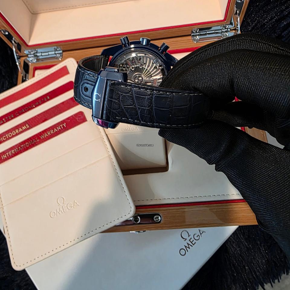 Omega Speedmaster Moonphase Moonwatch Moonphase 2020 Omega Speedmaster Moonphase "Blue Side of the Moon"