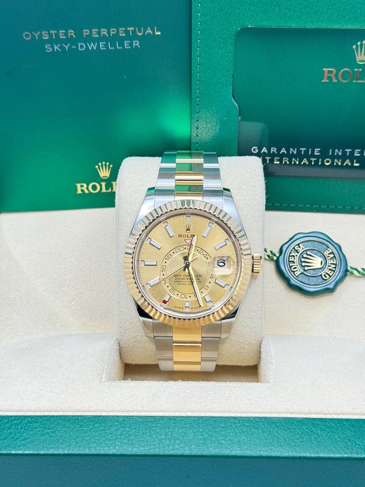 Rolex | Sky-Dweller | 336933 | Gold/Steel | 42 mm | Gold/Steel | Champagne | Automatic