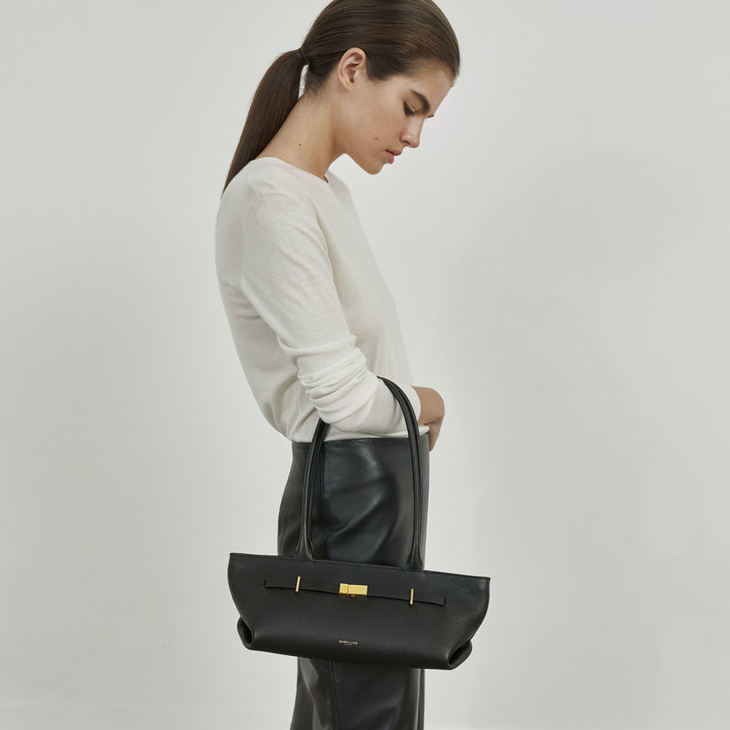 DeMellier The New York Shoulder black small grain