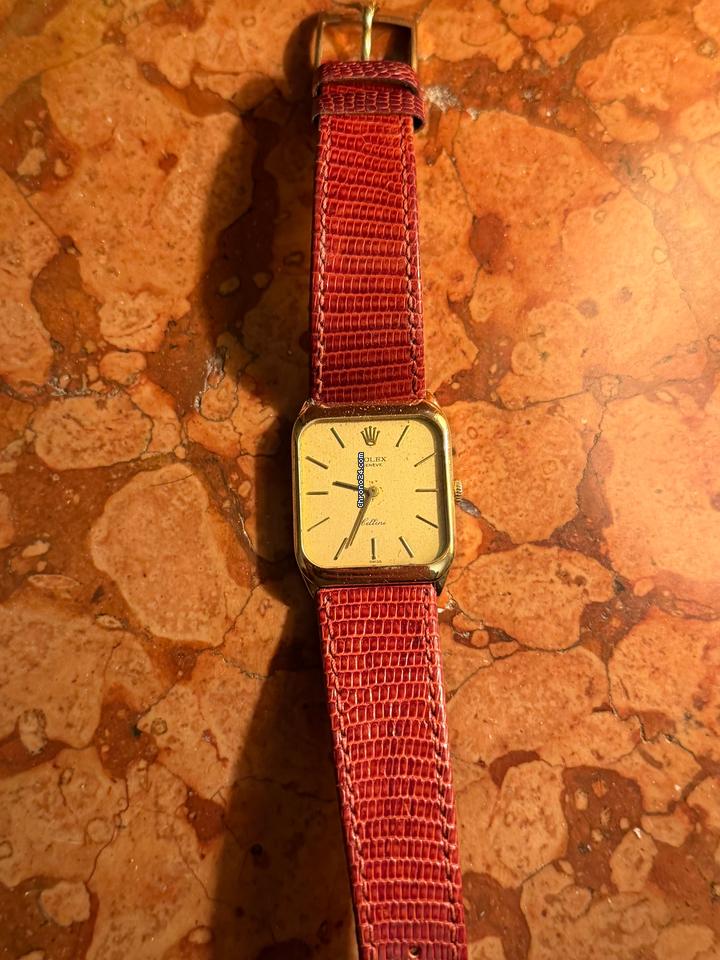 Rolex | Cellini | 3807 | Yellow gold | 26 mm | Leather | Grey | Manual winding