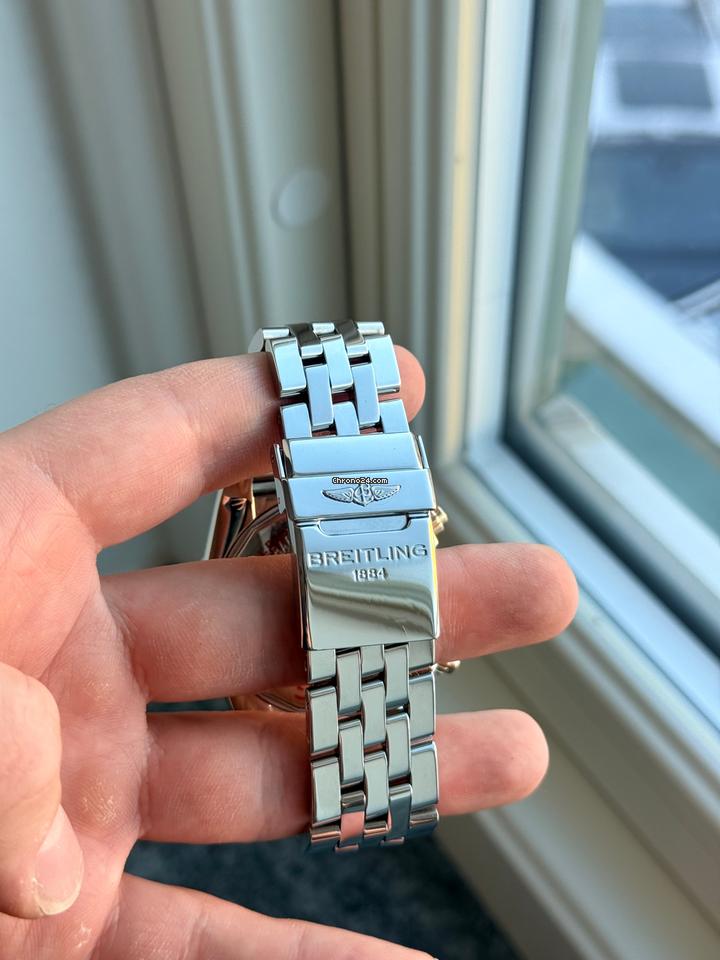 Breitling Chronomat 44 IB011012/B957