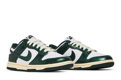 Wmns Dunk Low Vintage Green