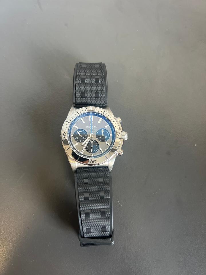 Breitling Chronomat B01